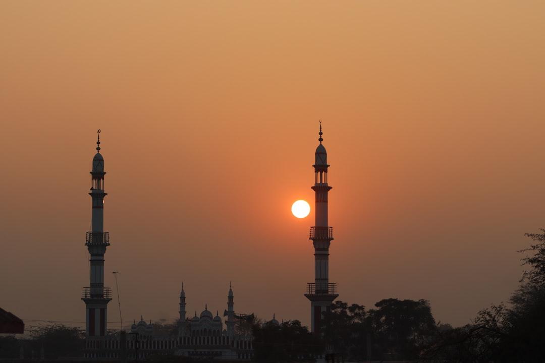I Prayed Fajr Every Day for Two Weeks and Felt Nothing